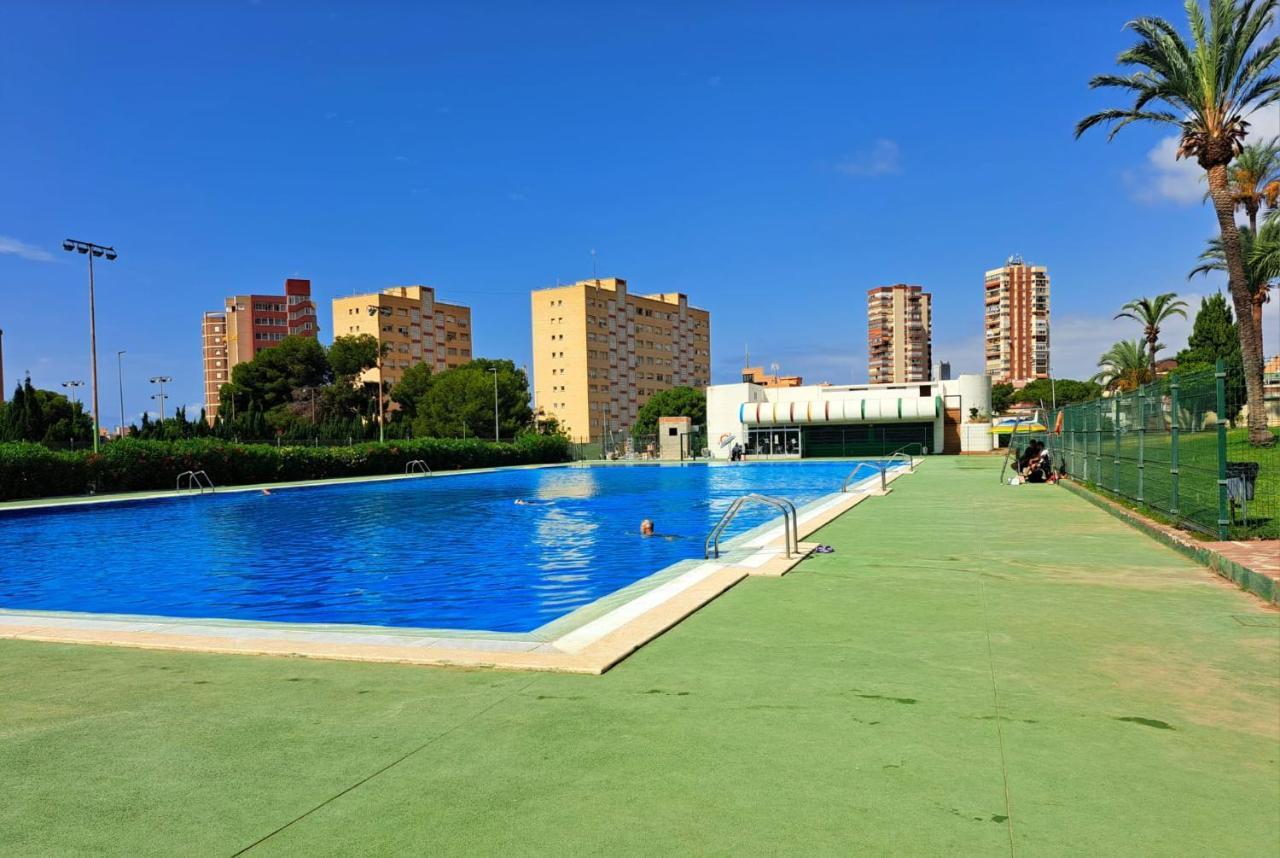 Appartement Comfortable Studio With Sea View à Benidorm Extérieur photo